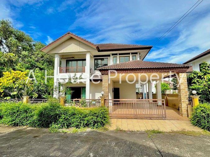 picture For sale: 2-storey detached house, Golden Park Village project, Sriracha, Chonburi - 1/19