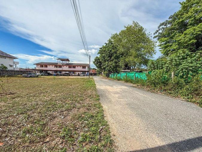 picture Land for sale in Sriracha, banana plantation, beautiful plot, good location, surrounded by villages - 9/11