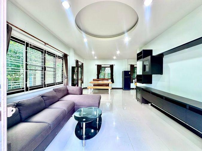 picture For sale: 2-storey detached house, Golden Park Village project, Sriracha, Chonburi - 2/19
