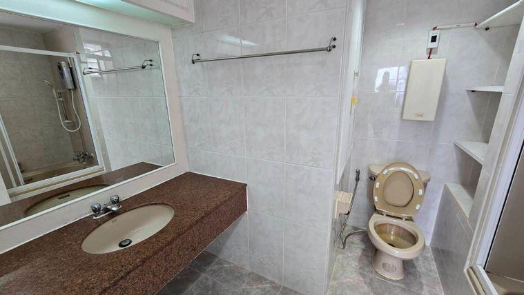 picture Condo for rent  : Tai Ping Towers( BTS Ekkmai ) MK-02  line @livingbkk - 11/13
