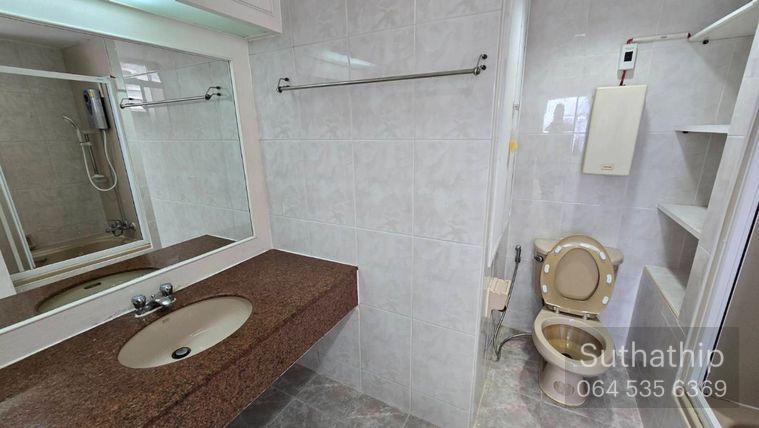picture Condo for rent : Tai Ping Towers( BTS Ekkmai ) MK-02 line @livingbkk - 11/13