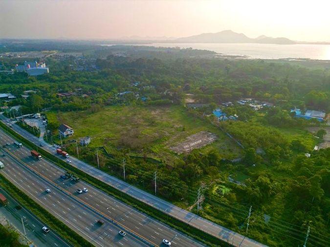 รูป ขายที่ดินติดถนนมอเตอร์เวย์ ศรีราชา แปลงสวย โซนบ้านห้วยกรุ ทำเลงาม ใกล้อ่างเก็บน้ำบางพระ  - รูปที่ 8/10