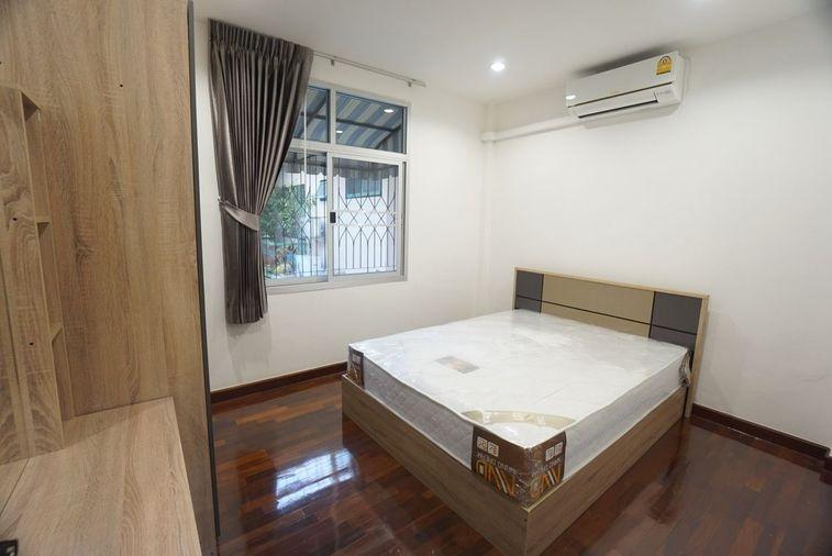 picture Townhome for rent Soi Ratchadaphisek 3 - 22/33