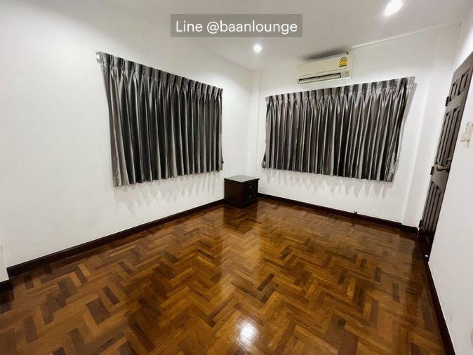 picture Townhome for rent Soi Ratchadaphisek 3 - 17/33