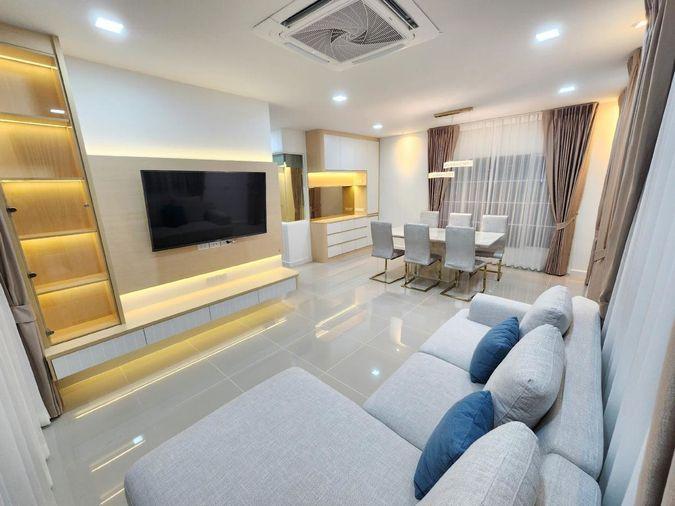 รูป บ้านเดี่ยวให้เช่า ✨ Golden Neo Sukhumvit-Lasalle ✨ 4 ห้องนอน 4 ห้องน้ำ เฟอร์นิเจอร์ และ เครื่องใช้ไฟฟ้าครบ  - รูปที่ 11/12