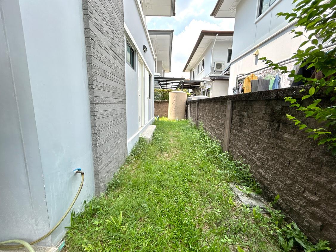 picture For sale new house the palm Pattanakarn - 12/46