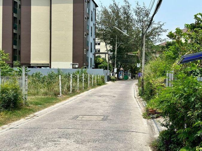 picture Land for sale, Bangsaen, prime location in Saensuk Subdistrict, Chonburi - 12/14