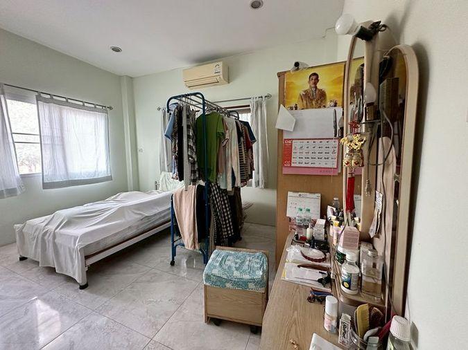 picture Land for sale with a garden house, beautiful plot, great location, Bangsaen community, Chonburi - 19/20