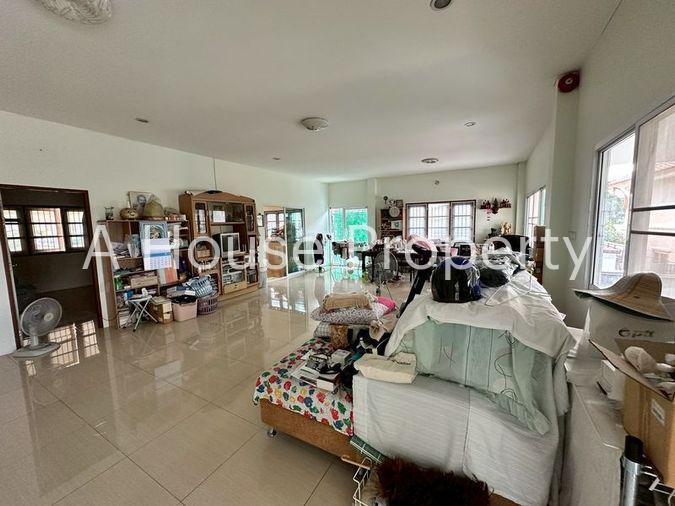 picture Land for sale with a garden house, beautiful plot, great location, Bangsaen community, Chonburi - 16/20