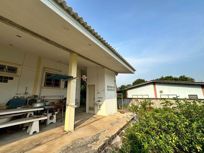 picture Land for sale with a garden house, beautiful plot, great location, Bangsaen community, Chonburi - 15/20