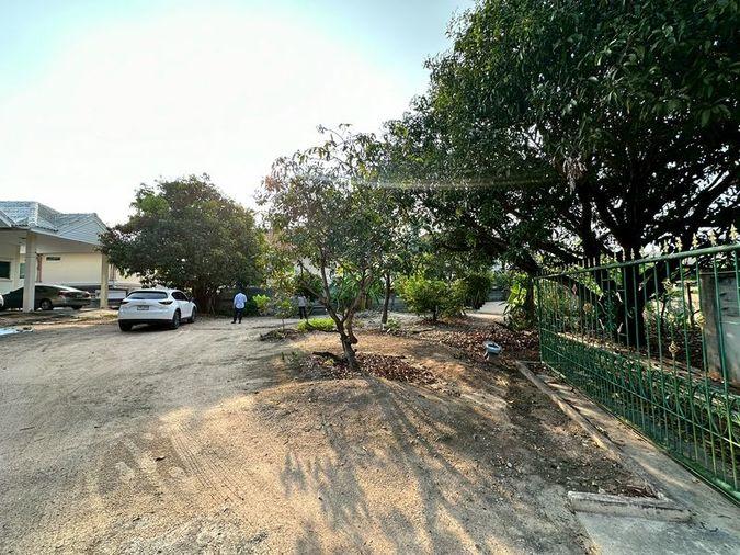 picture Land for sale with a garden house, beautiful plot, great location, Bangsaen community, Chonburi - 20/20