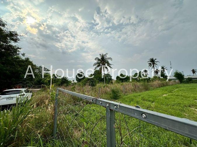 picture Beautiful vacant land for sale, great location, Nong Kham area, Sriracha, Chonburi - 5/12