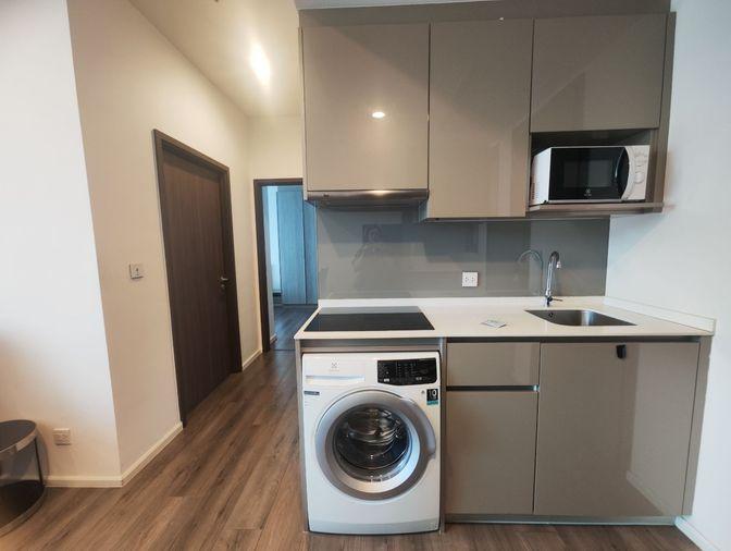 picture Condo for sell  : 2bedroom   Whizdom Essence (Rt-01) - 12/19