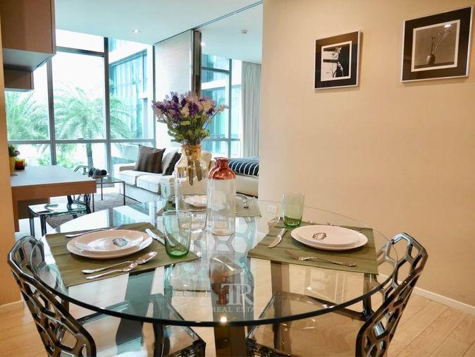 รูป ✨ The Room สุขุมวิท 21 | 1 ห้องนอน 50 ตร.ม. | วิวสระและสวน | ชั้น 5 เงียบสงบ ใจกลางอโศก | ค่าเช่า 40,000 บาท 📱 Line: @323gqmho | รหัส: T1648 - รูปที่ 12/16