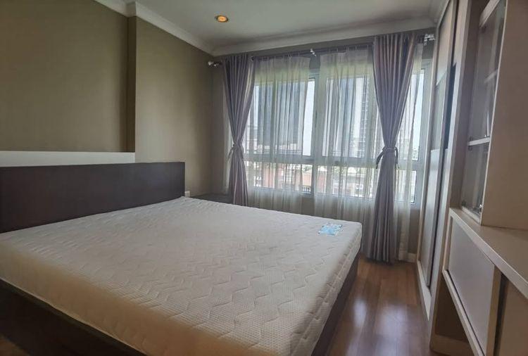 รูป 🏙 ให้เช่าคอนโด Lumpini Place พระราม 9 – รัชดา | 14,000 บาท/เดือน ใกล้ MRT พระราม 9 | ห้องแต่งครบ Built-in | Line: @323gqmho | รหัส: T1645 - รูปที่ 7/9