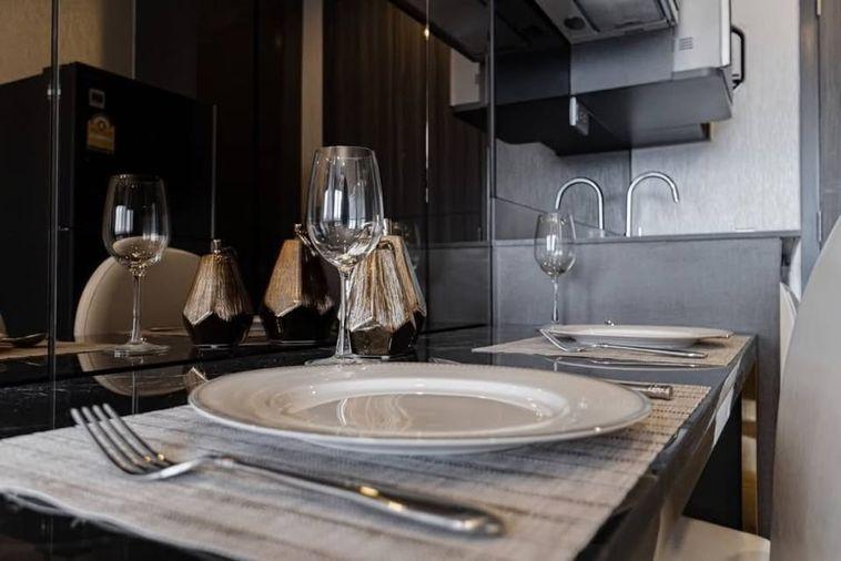 picture 📣 Ashton Asoke | 1BR | 27th Fl | Next to MRT | 30,000 THB/month 📱 Line: @323gqmho | Ref: T1652 - 11/16