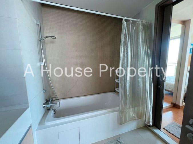 picture For rent Marina Bay Front Condo Sriracha, city center, beautiful room, move in Ready - 14/18
