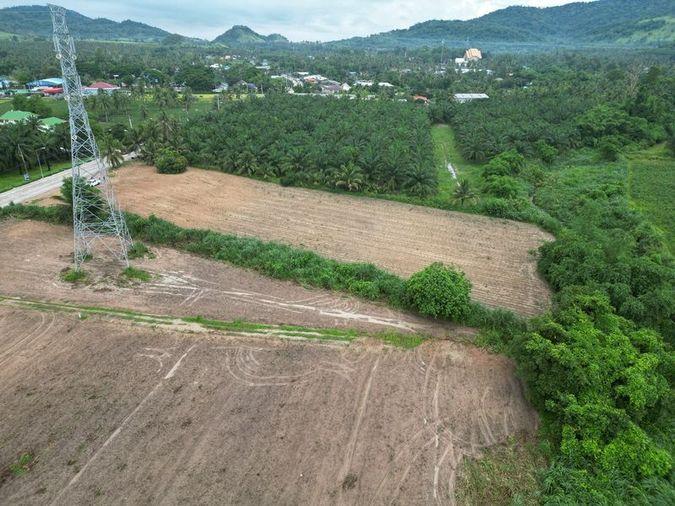 picture Beautiful land plot for sale, beautiful location, next to Khon Dara Road, Sriracha, Chonburi - 6/9