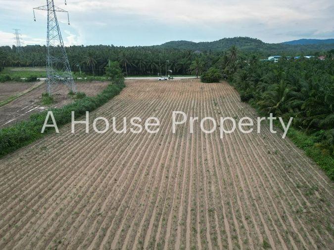 picture Beautiful land plot for sale, beautiful location, next to Khon Dara Road, Sriracha, Chonburi - 7/9