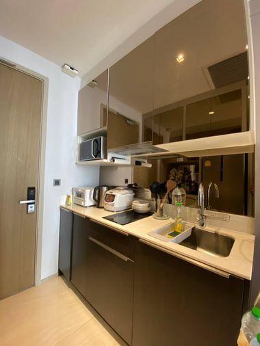 รูป ให้เช่า 📍 Ashton Silom 📍 เฟอร์นิเจอร์ และ เครื่องใช้ไฟฟ้าครบ ใกล้ BTS ช่องนนทรี - รูปที่ 9/11