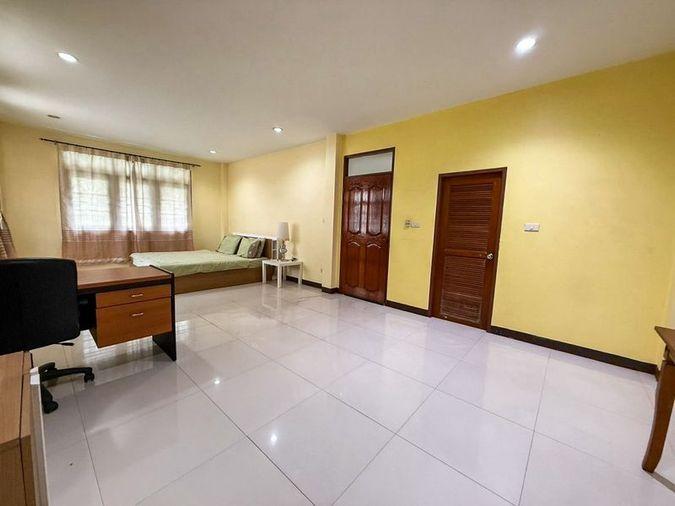 รูป ขายบ้านเดี่ยวมือสอง ใจกลางเมืองศรีราชา ใกล้ไฟแดงอัสสัมชัญ  - รูปที่ 10/19