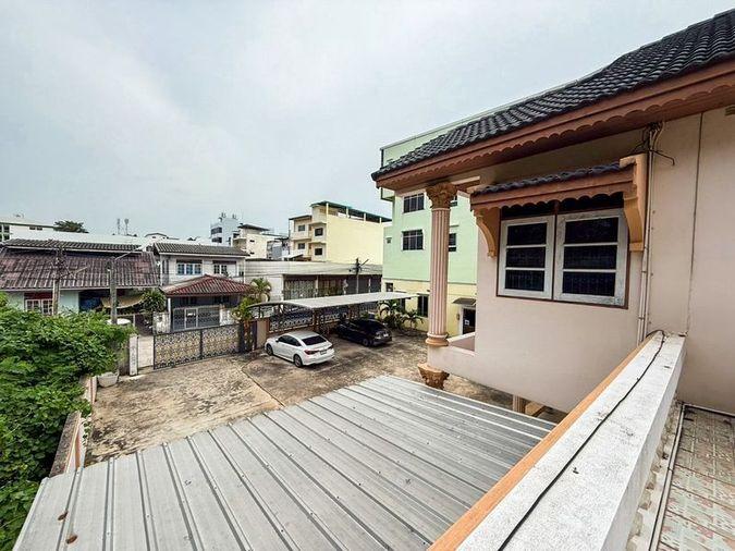 รูป ขายบ้านเดี่ยวมือสอง ใจกลางเมืองศรีราชา ใกล้ไฟแดงอัสสัมชัญ  - รูปที่ 17/19