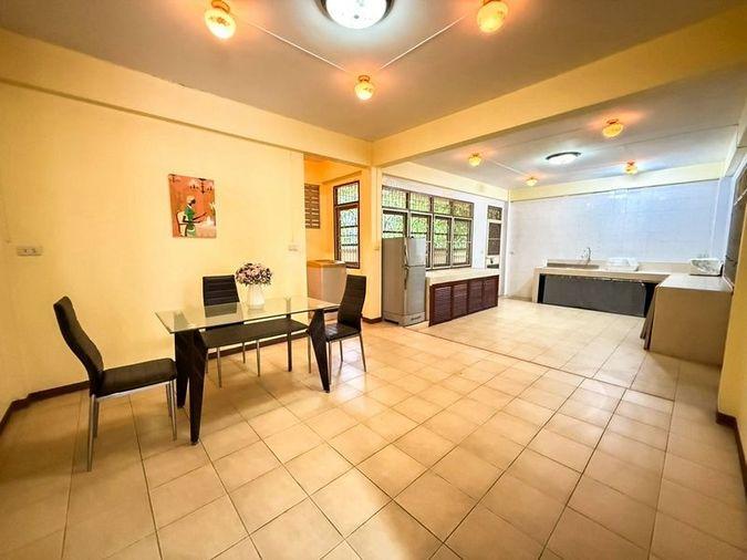 รูป ขายบ้านเดี่ยวมือสอง ใจกลางเมืองศรีราชา ใกล้ไฟแดงอัสสัมชัญ  - รูปที่ 11/19