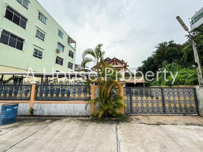 รูป ขายบ้านเดี่ยวมือสอง ใจกลางเมืองศรีราชา ใกล้ไฟแดงอัสสัมชัญ - รูปที่ 1/19