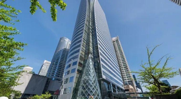 picture Office Space for Rent on the 37th Floor of Sathorn Square. Premium office space offers stunning panoramic views. Just 4-mins walk from BTS Chong Nonsi - 11/11