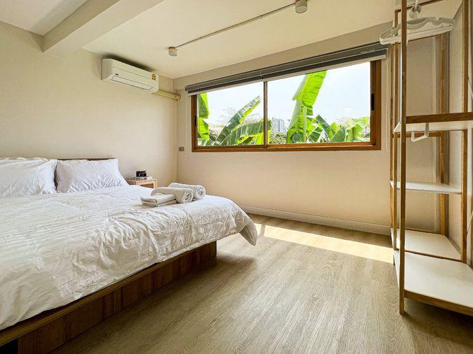 picture For Rent: 2-Story Townhouse in Ekkamai Soi 22 (ST-02) - 4/13