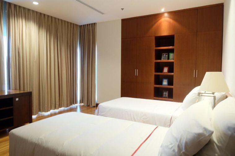 รูป ให้เช่า Royal Residence. 3นอน 220ตร.ม. ว่างพร้อมอยู่ Line id: @pfagent - รูปที่ 11/14