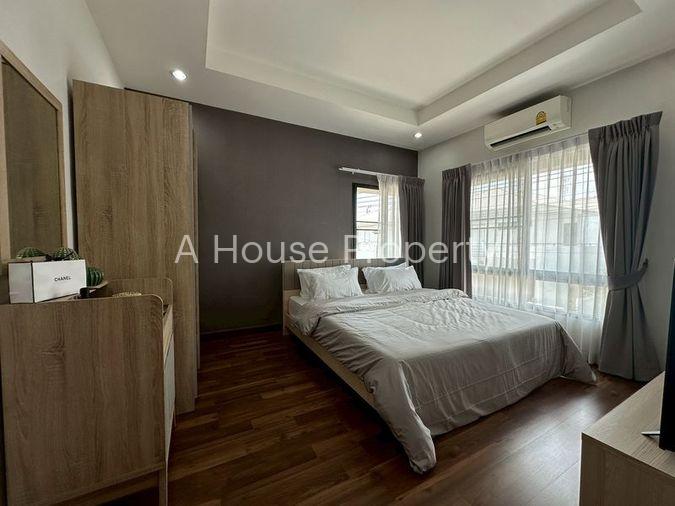 picture Single house in Sriracha for rent, The Complete Village, Sriracha, Chonburi - 11/18