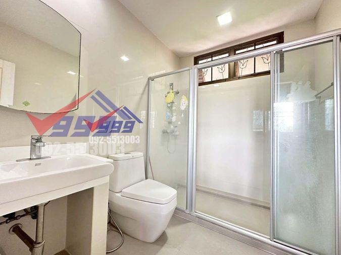 รูป ขายบ้านเดี่ยว 2 ชั้น 5 ห้องนอน เนื้อที่กว่า 1 ไร่ ซอยอ่อนนุช 66 - รูปที่ 29/31