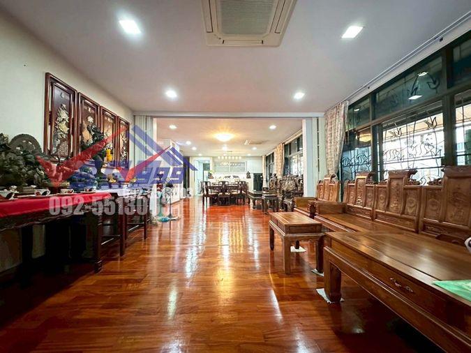 รูป ขายบ้านเดี่ยว 2 ชั้น 5 ห้องนอน เนื้อที่กว่า 1 ไร่ ซอยอ่อนนุช 66 - รูปที่ 12/31
