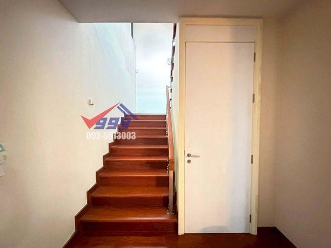 รูป ขายบ้านเดี่ยว 2 ชั้น 5 ห้องนอน เนื้อที่กว่า 1 ไร่ ซอยอ่อนนุช 66 - รูปที่ 24/31