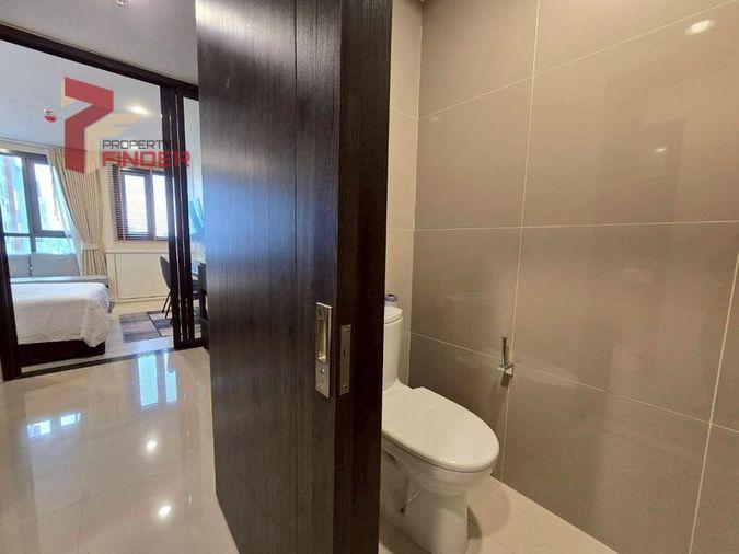picture Condo for Rent : XT Huaikhwang Schedule a viewing 👉 Line: @propertybkk1 - 17/18