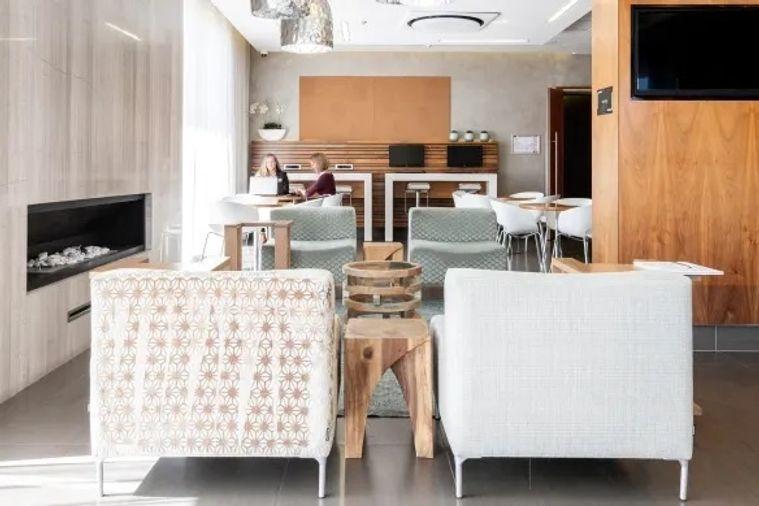 picture Flexible office space in the Central Business District of Phuket, at PKCD tower. Fully equipped with modern furniture and advanced technology. - 4/11