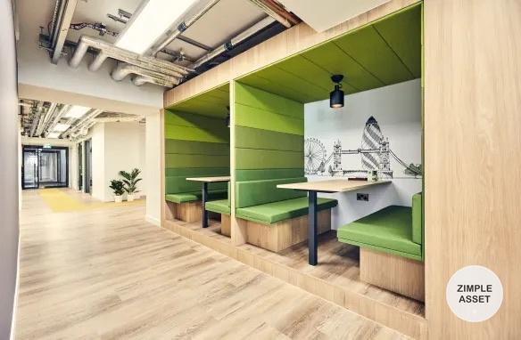 รูป เซอร์วิสออฟฟิศให้เช่า ที่The Office Plus ในตัวเมืองเชียงใหม่ ย่านใจกลางธุรกิจ ส่วนหน้าอาคารแบบเปิดโล่งที่ให้ทัศนียภาพที่ชัดเจนในพื้นที่ทำงานแบบไดนามิก - รูปที่ 3/11