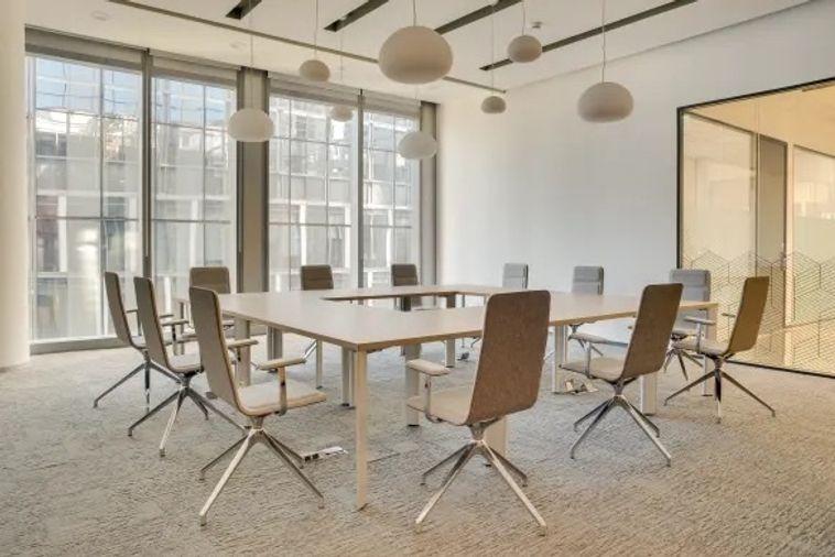 picture Serviced office for rent in mixed-use building at Icon Park Hotel, Chiang Mai. A spacious and well-lit modern workspace designed to support working. - 1/10