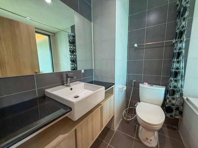 picture For rent: Ladda Plus Condo, Sriracha, large room, beautiful view, full sea view - 12/17