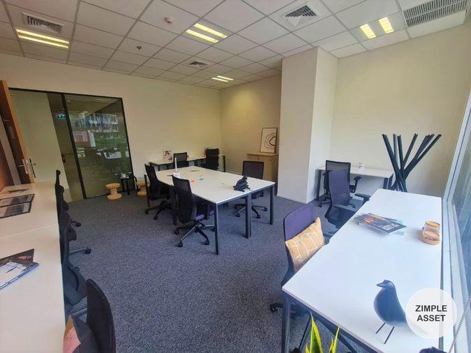 picture Office space for rent in Lat Phrao-Phahon Yothin area, modern design, meets all tenant needs, convenient transportation - 1/12