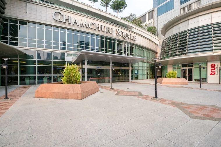 picture Flexible serviced offices for rent at Chamchuri Square, directly connected to Sam Yan MRT, right in the city center. - 2/6