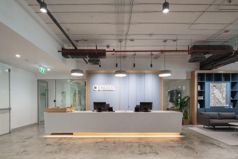 picture Flexible serviced offices for rent at Chamchuri Square, directly connected to Sam Yan MRT, right in the city center. - 4/6