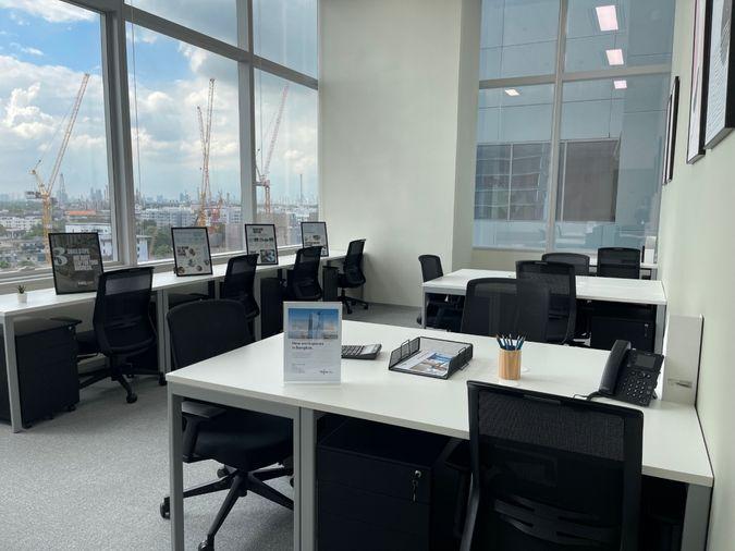 picture Service office space for rent on 66 Tower building in Phra Khanong area, near BTS Udomsuk. Complete facilities and office equipment. - 4/16