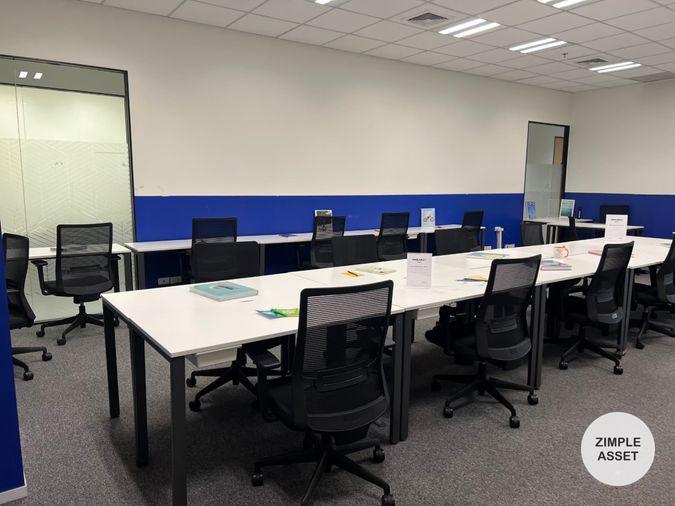 picture Office space for rent in Lat Phrao-Phahon Yothin area, modern design, meets all tenant needs, convenient transportation - 4/16