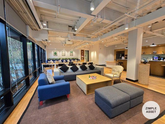picture Premium office space for rent in the city center at Suthi Tower on Phetchaburi Road. Fully equipped with comprehensive office services and facilities. - 9/13