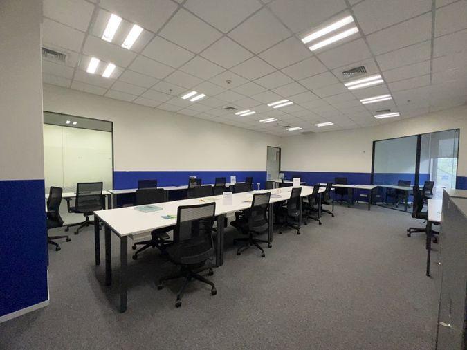 picture Office space for rent in Lat Phrao-Phahon Yothin area, modern design, meets all tenant needs, convenient transportation - 6/16