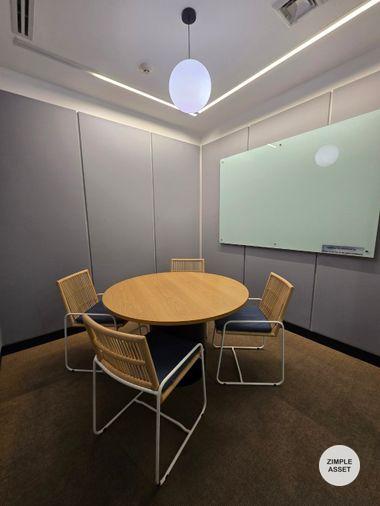 picture Premium office space for rent in the city center at Suthi Tower on Phetchaburi Road. Fully equipped with comprehensive office services and facilities. - 6/13
