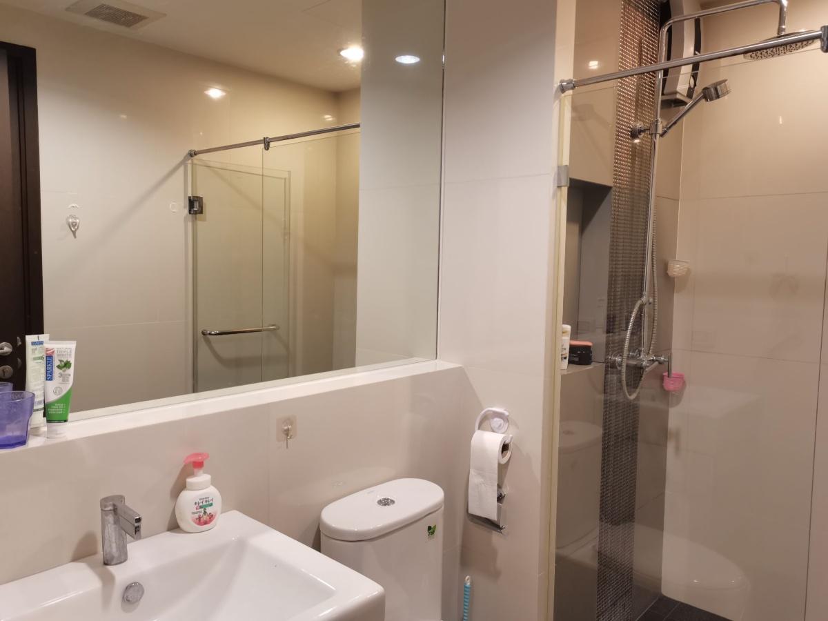picture Available for rent! Rhythm Sathorn Narathiwas for spacious 1 Bedroom with 40 sqm. Ready to move in - 11/11