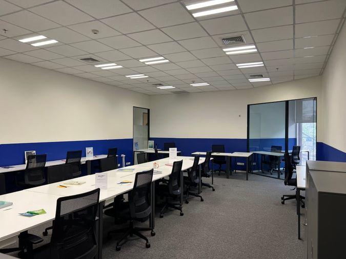 picture Office space for rent in Lat Phrao-Phahon Yothin area, modern design, meets all tenant needs, convenient transportation - 7/16